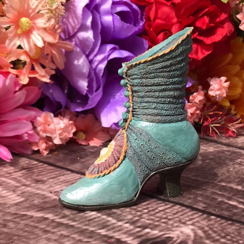 Vintage Ceramic Boot - Picture 3 of 9